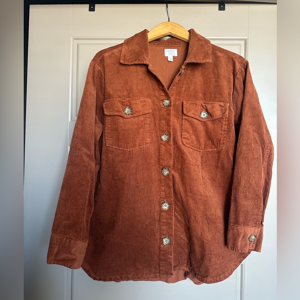 Women’s oversized button down corduroy jacket, amber